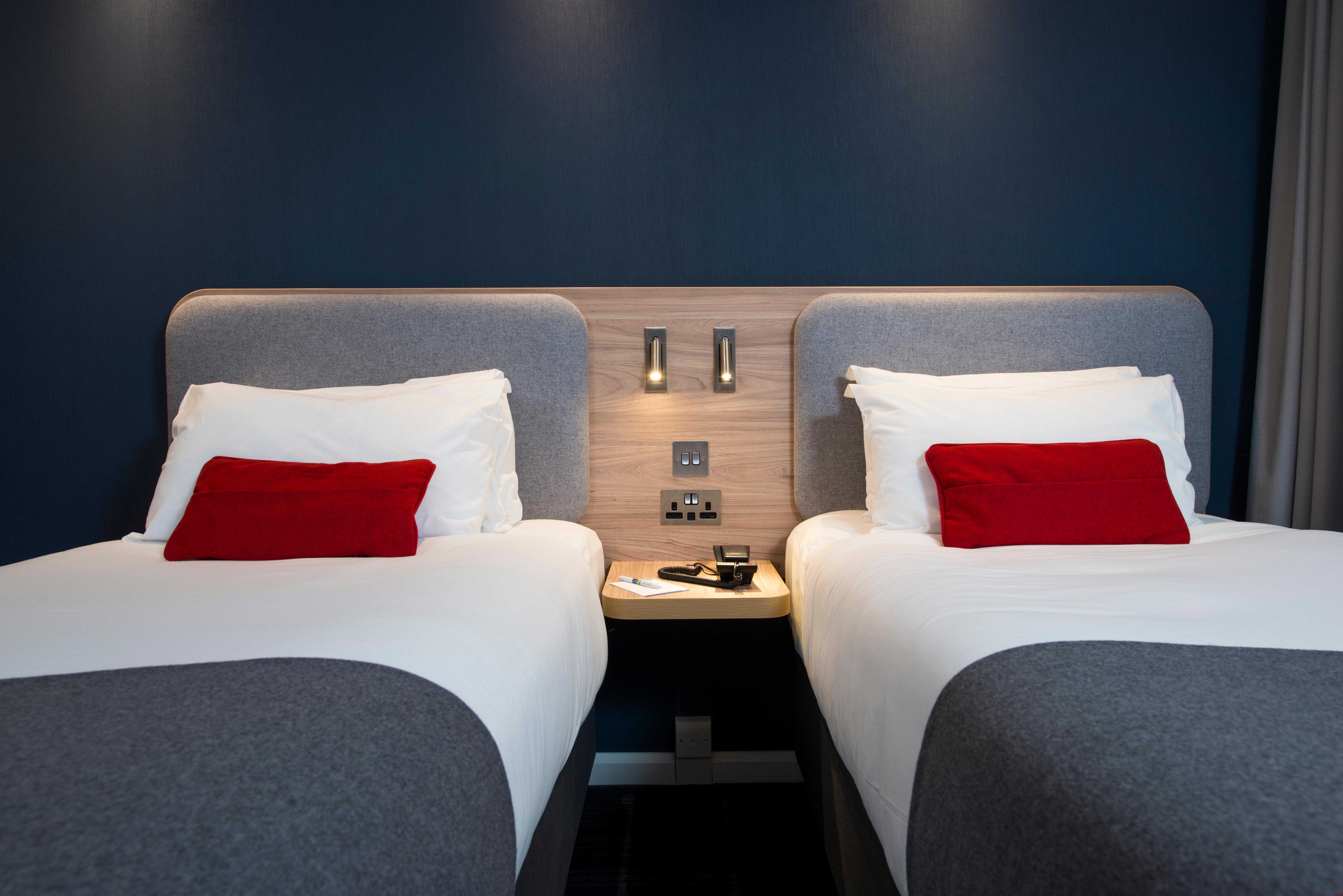 Holiday Inn Express - Exeter - City Centre By Ihg Kültér fotó